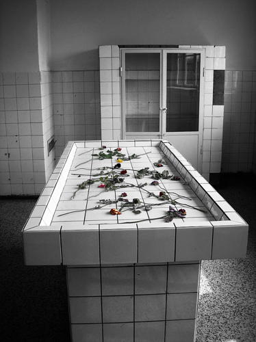 Mesa de autopsias en Sachsenhausen