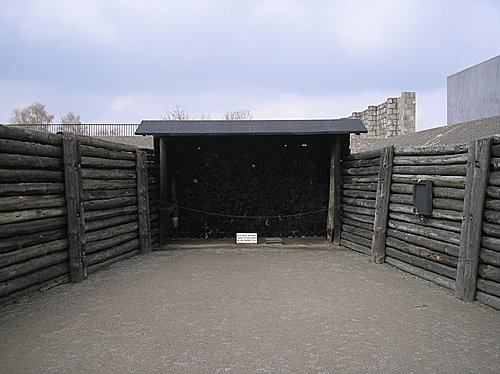 Paredn de fusilamiento en Sachsenhausen