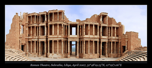 2007-04-RomanTheatre_Panorama(IMG_7279)
