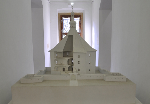 Maqueta del Letohrdek HvÄzda
